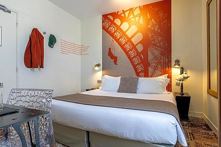 Hotel Alpha Paris Tour Eiffel