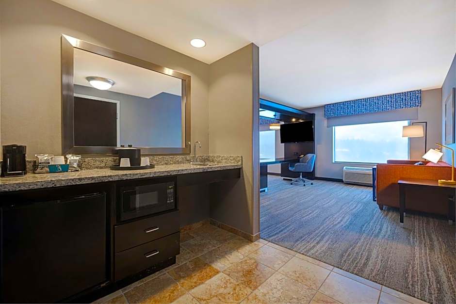 Hampton Inn By Hilton And Suites Seattle Federal Way