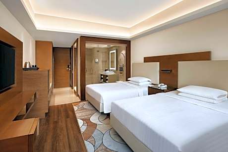 Guest room, 2 Twin Beds, Courtyard view