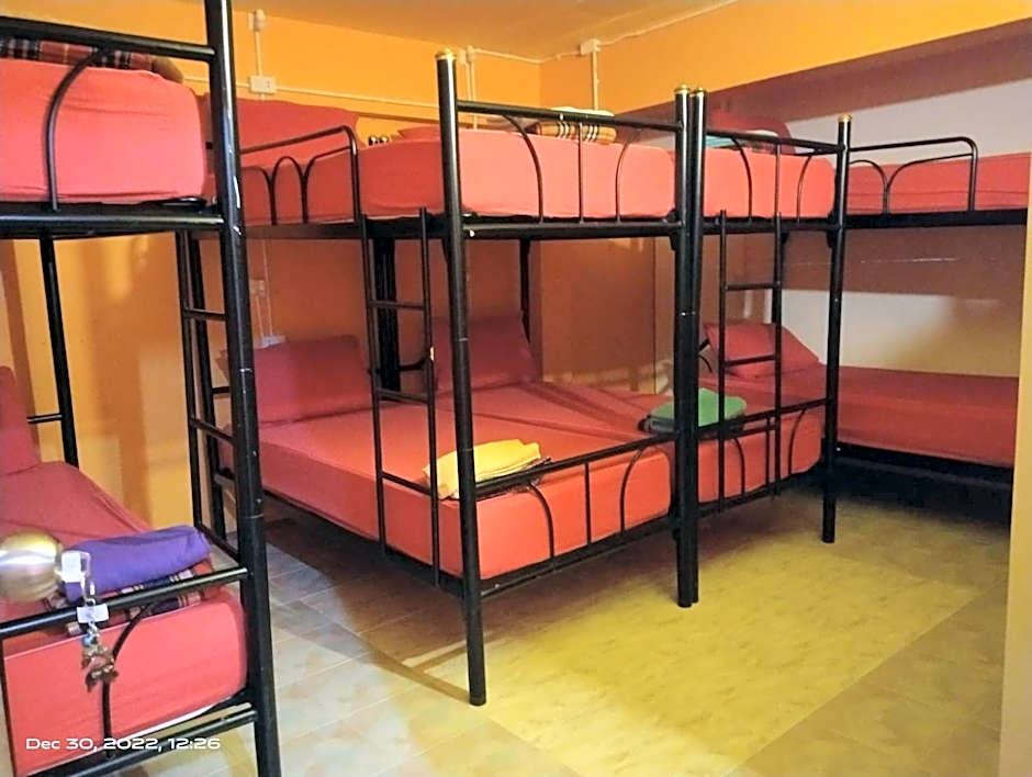 Seventeen Hostel