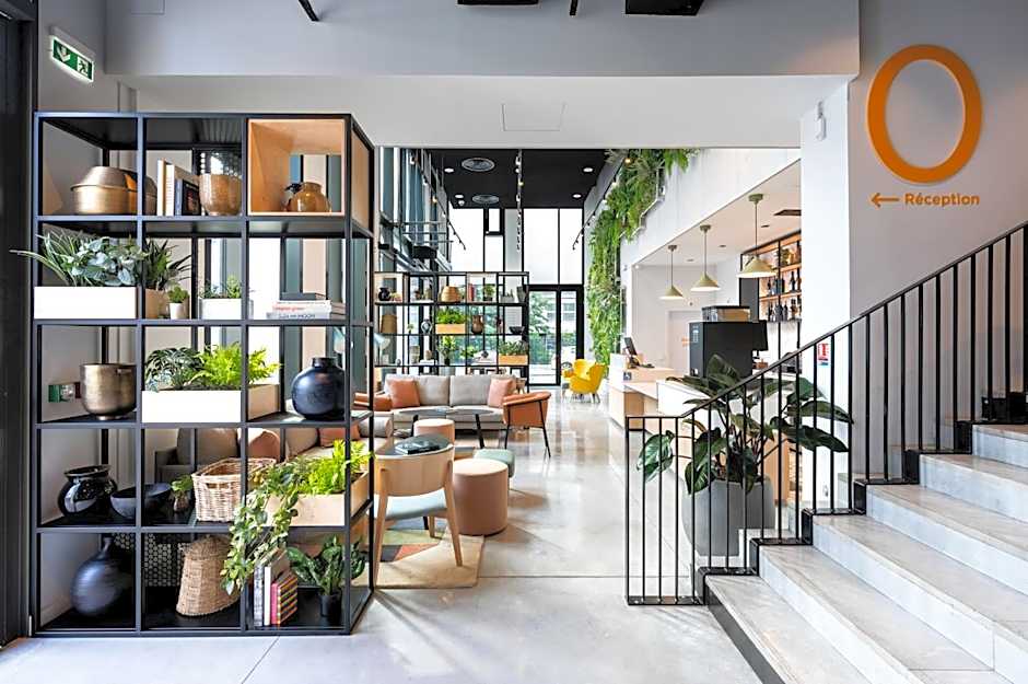 Staycity Aparthotels Paris La Defense