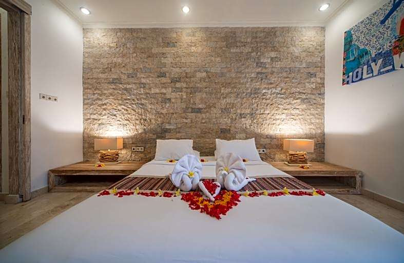 3 BR Shakti Villa With Private Pool in Canggu
