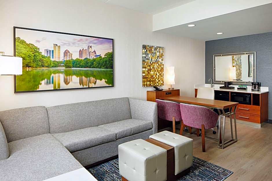 Embassy Suites By Hilton Atlanta Airport North