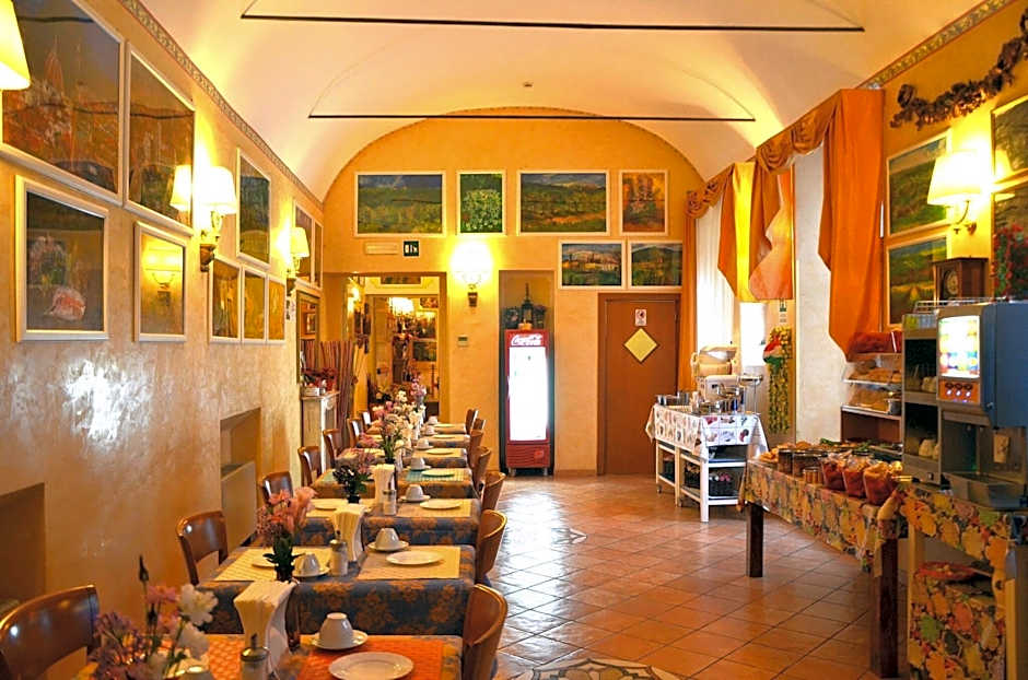 Hotel Mia Cara