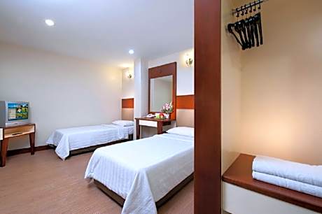 Standard Twin Room (No Window)