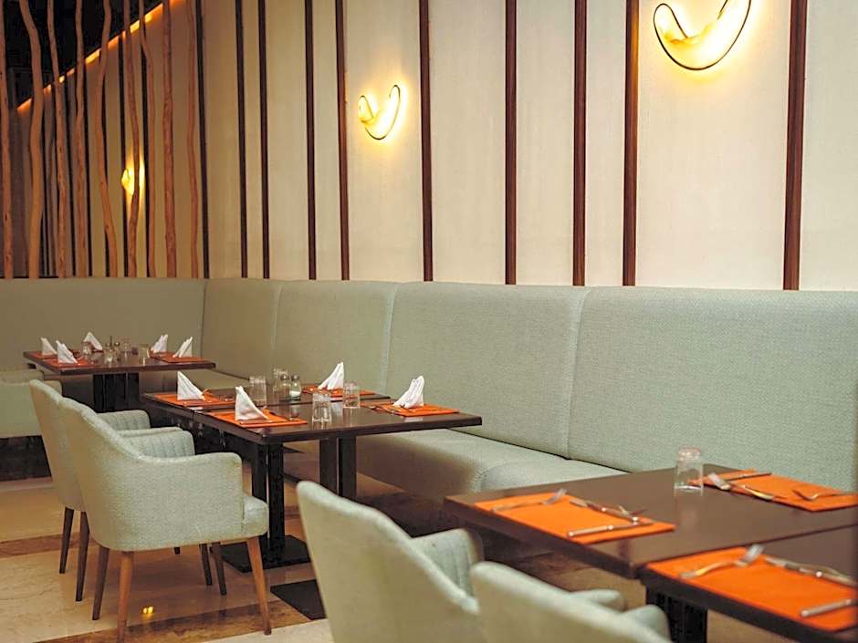Mövenpick Hotel du Lac Tunis