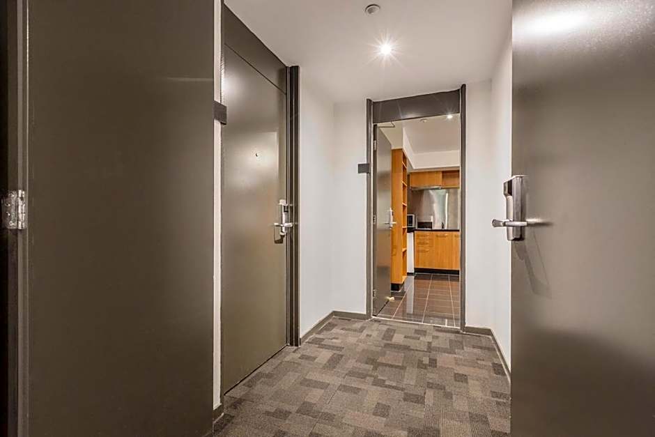 Punthill Apartment Hotel Little Bourke