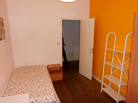 Single Room with Shared Bathroom