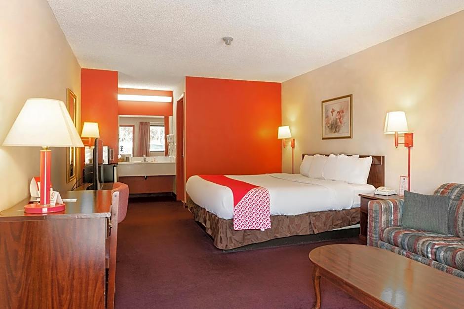 Days Inn by Wyndham Adairsville