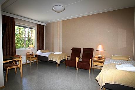 Standard Twin Room with Spa Access