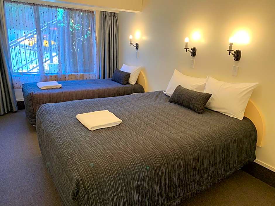 ASURE 755 Regal Court Motel