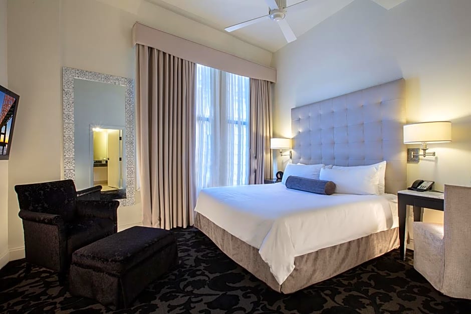 International House Hotel