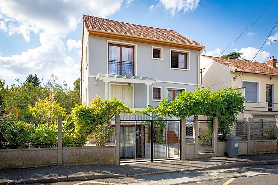 Residence Artemis Paris Orly Aeroport