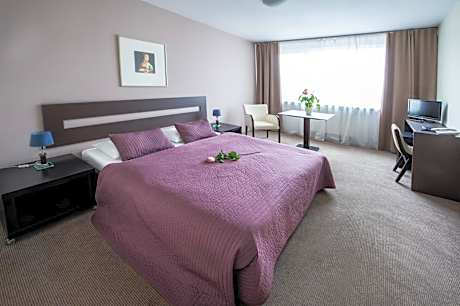 Superior Twin/Double Room