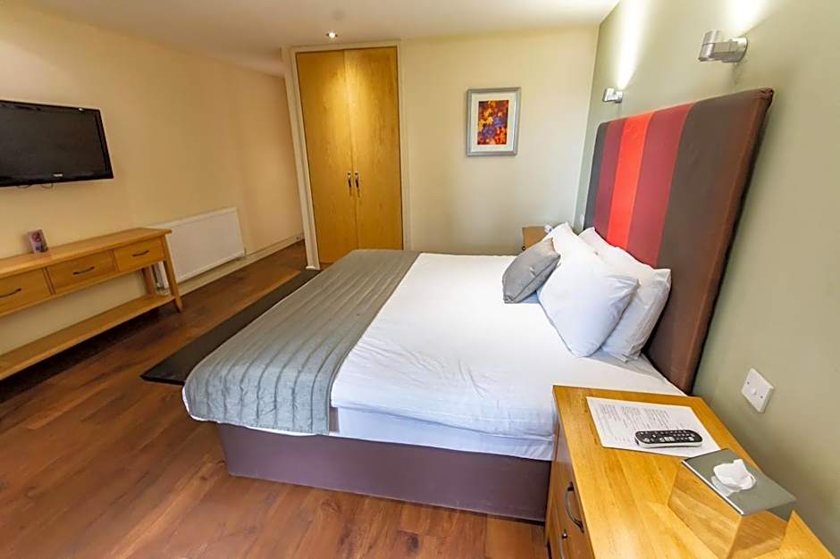 Great Hallingbury Manor