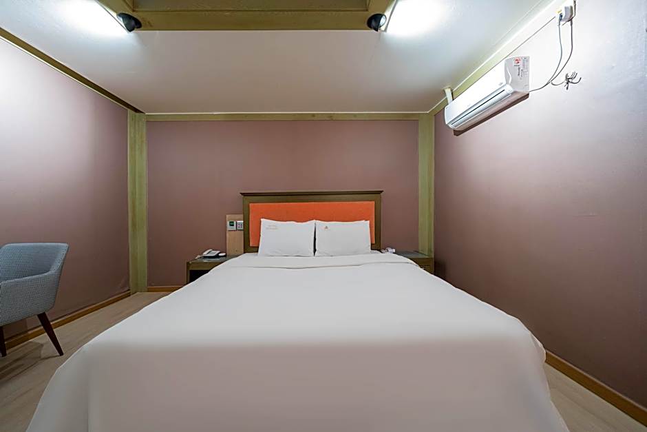 Ilsan Baekseok Mirabel