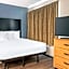 Extended Stay America Suites - Cincinnati - Blue Ash - Reed Hartman