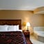 Rodeway Inn & Suites Phillipsburg