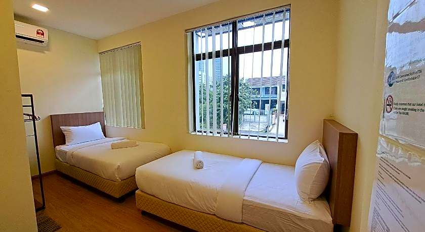 SCC Hotel PJ