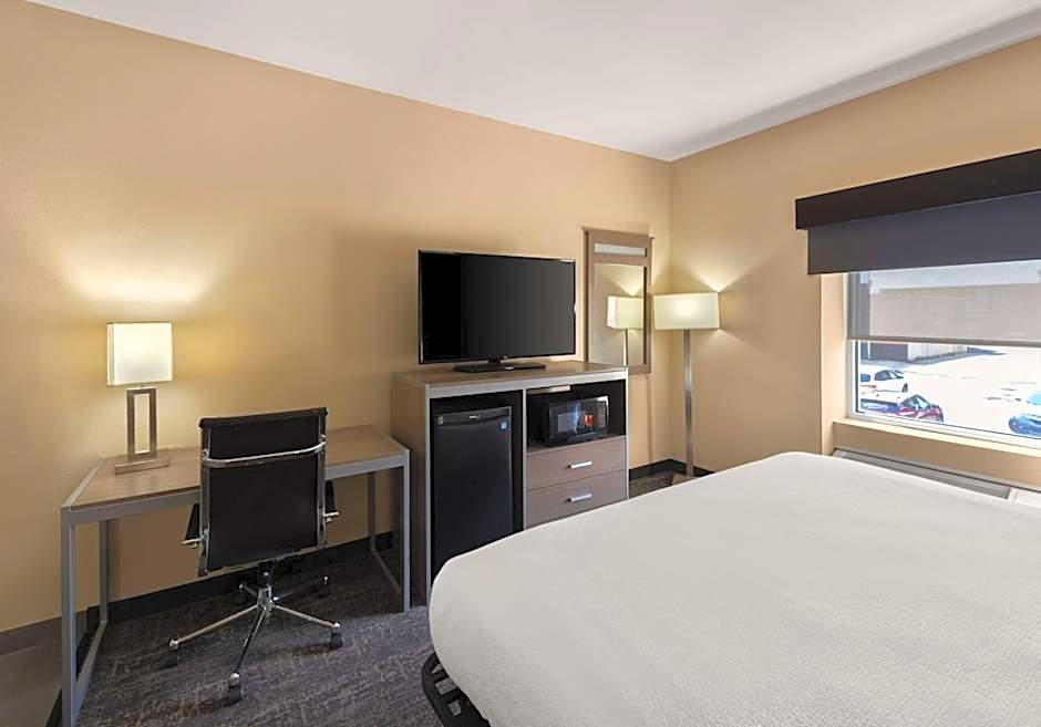 Best Western Adena Inn
