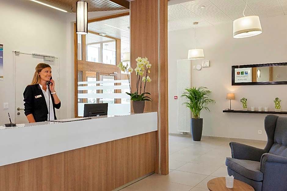 Nehô Suites Porte de Genève - Gare Annemasse
