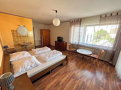 Quadruple Room with Balcony