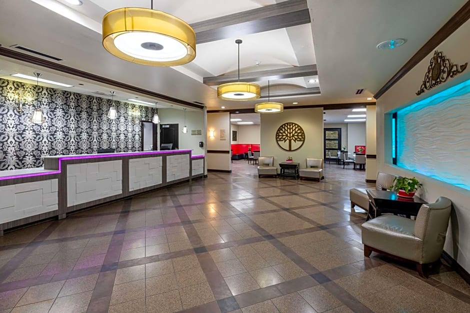 Hawthorn Suites By Wyndham Lubbock