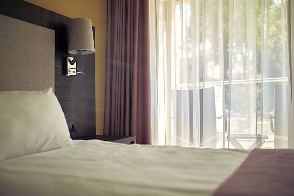 Bristol Art & Medical SPA