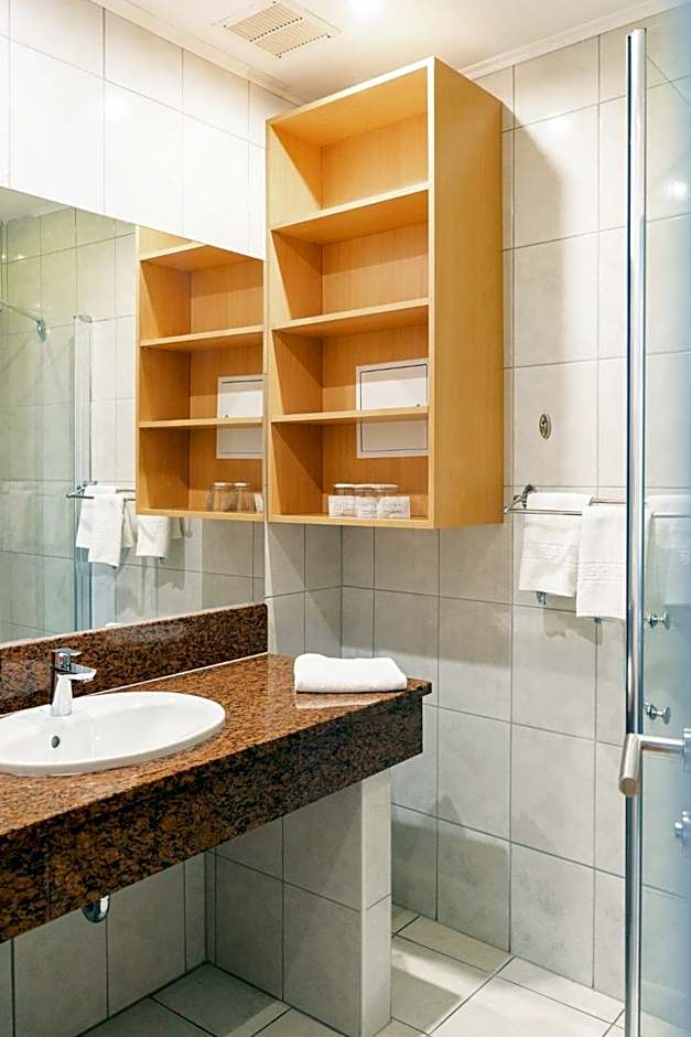 Continental Hotel-Pension