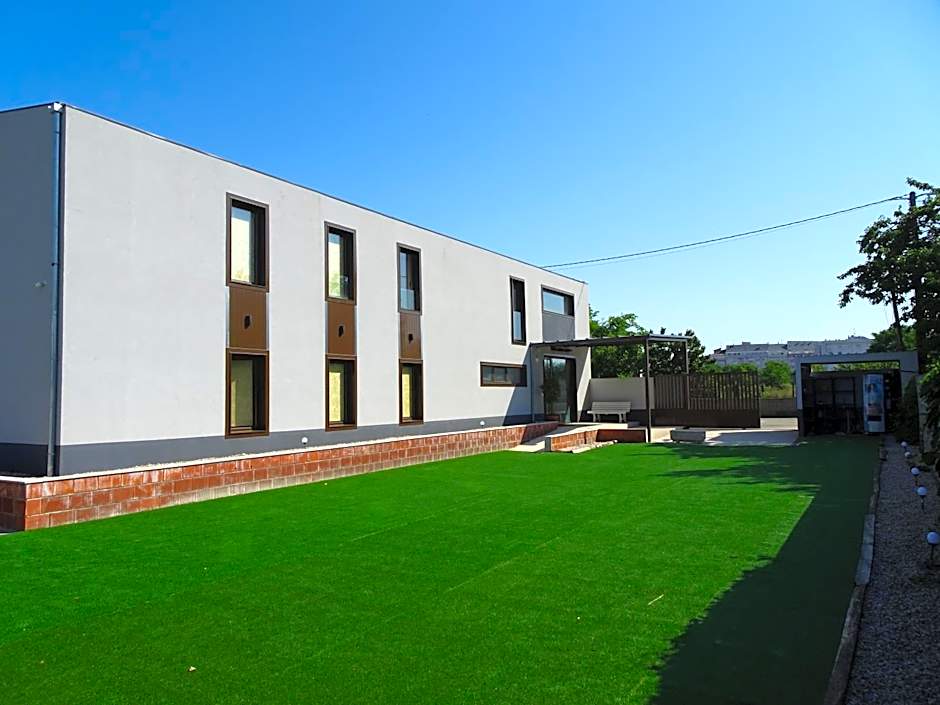 Albergue Santiago 15 Monforte