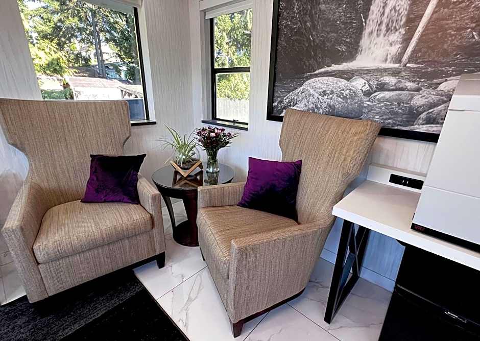 The Oceanside, a Coast Hotel