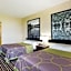 Super 8 by Wyndham Plattsburgh