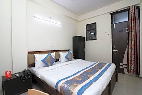 OYO Triage Home Stay