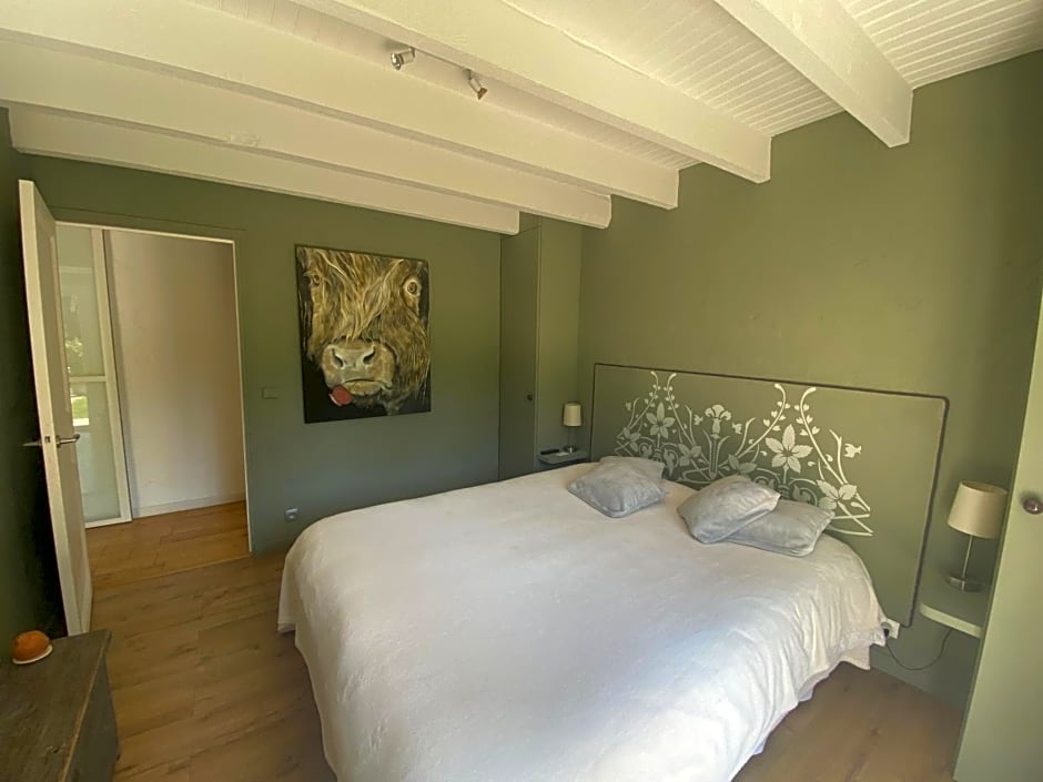 Villa De Miha – Valbonne, CT