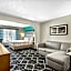 La Quinta Inn & Suites by Wyndham Batavia