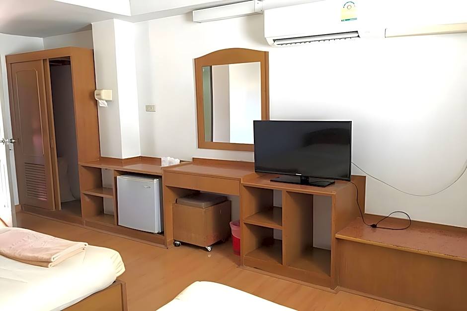 U-Thong Hotel