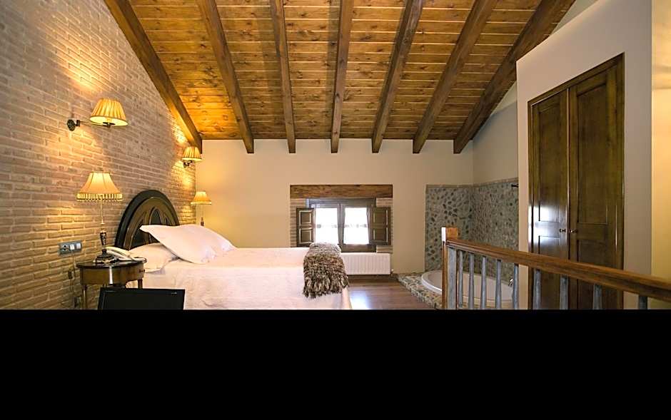 Posada Los Condestables Hotel & Spa