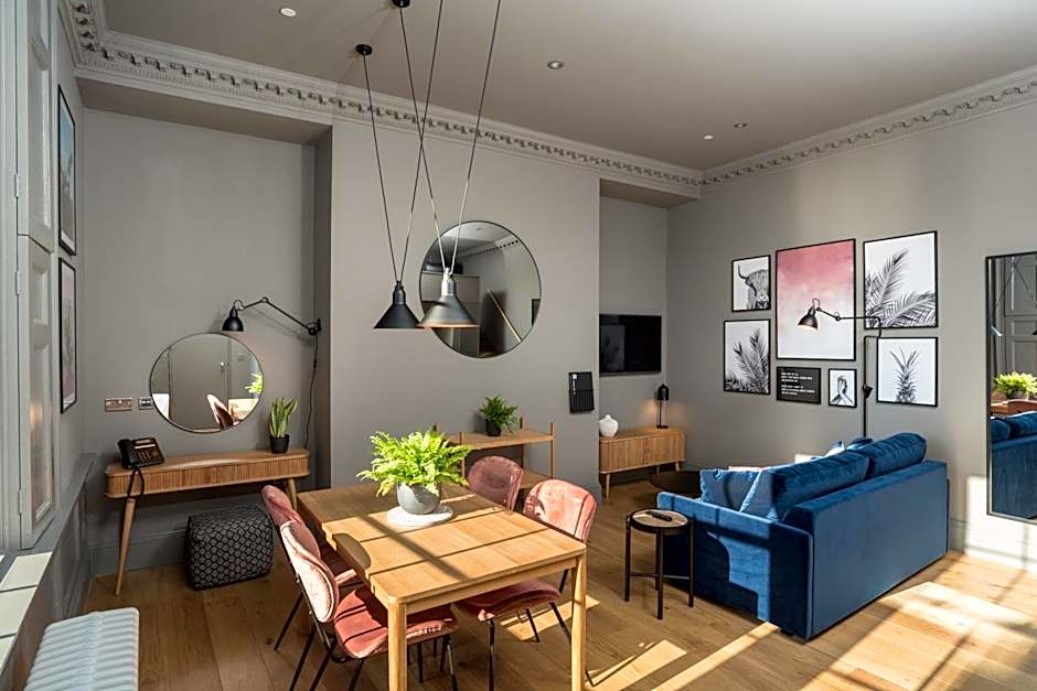 Hiding Space - Trim Street Apartments