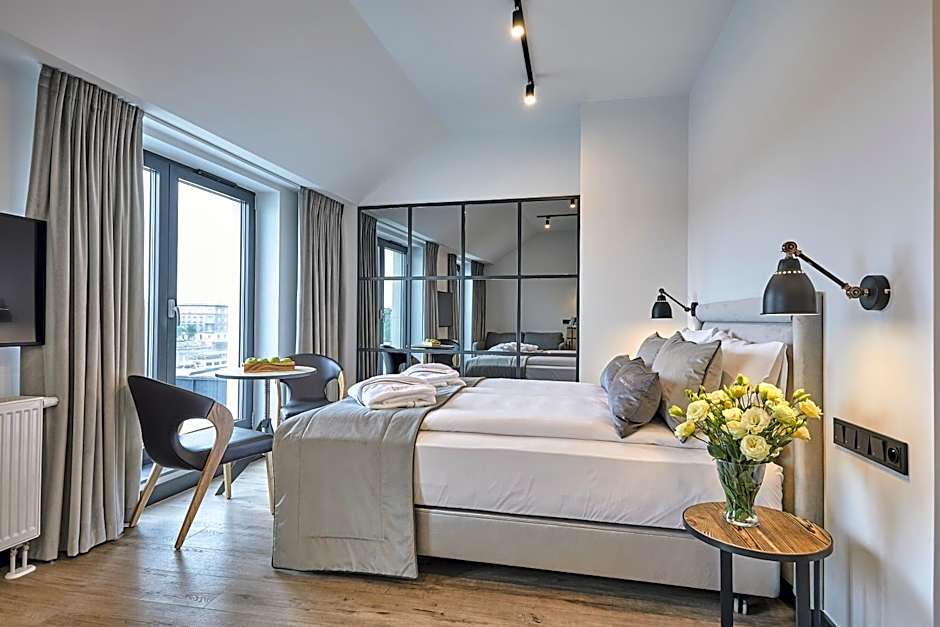 The Bridge Suites Hotel