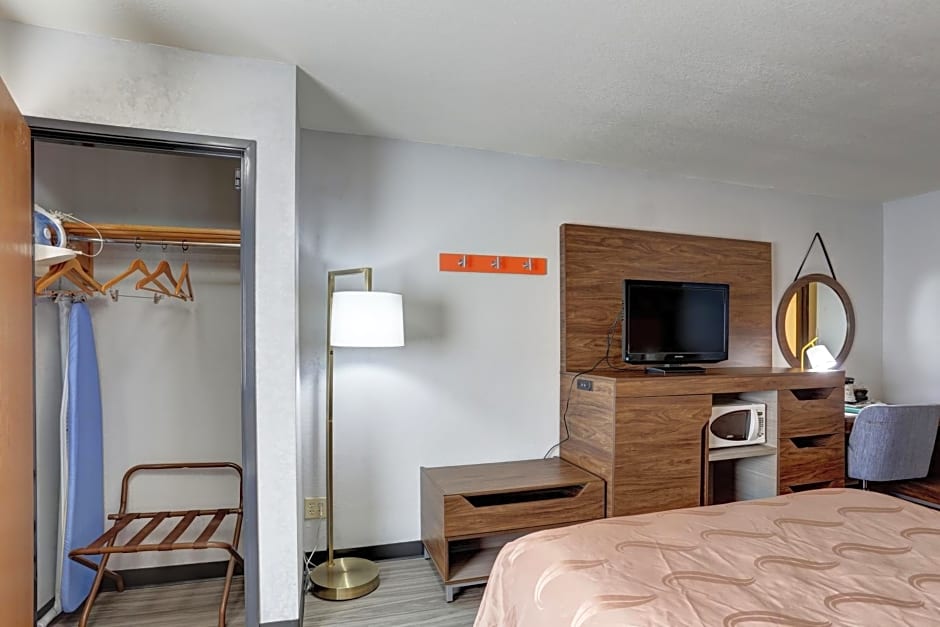 Quality Inn Pierre-Fort Pierre