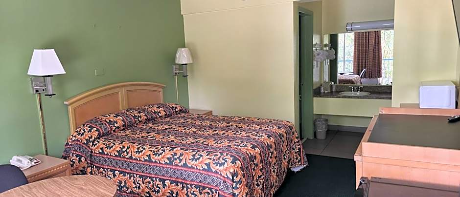 Travelers Inn Gainesville
