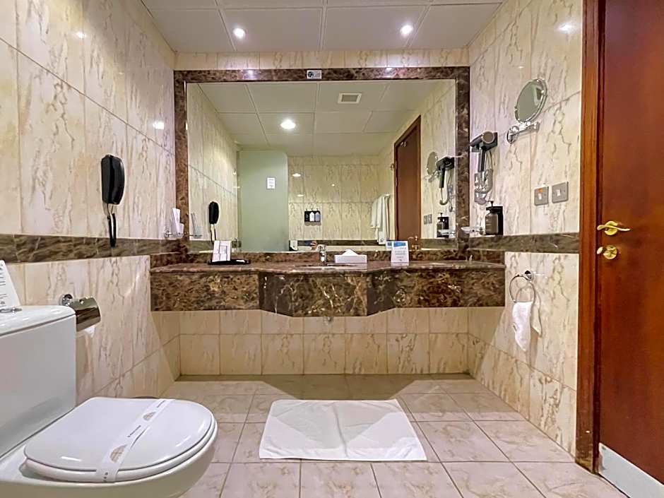 Waqf Othman Bin Affan Hotel