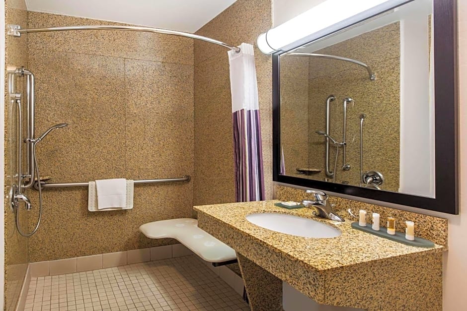 La Quinta by Wyndham Bakersfield North