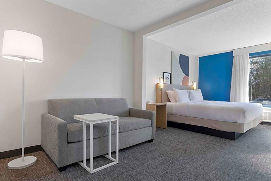 Spark by Hilton Greensboro