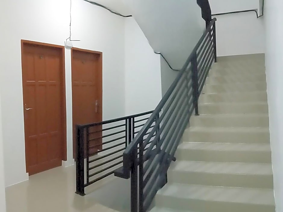 RedDoorz near Stasiun Pematangsiantar