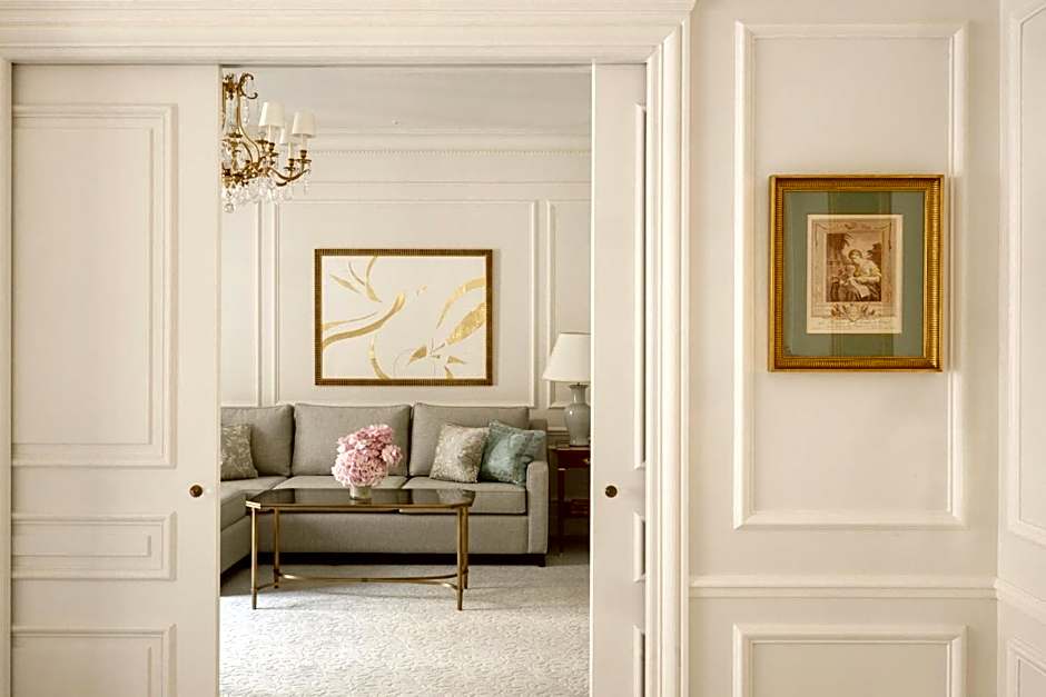 Four Seasons Hotel George V Paris