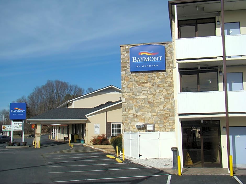 Baymont by Wyndham Front Royal Near Shenandoah National Park