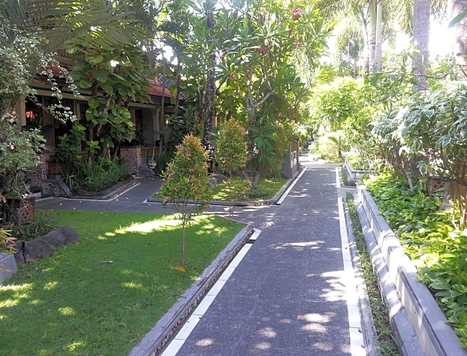 Dewa Bharata Bungalows Legian