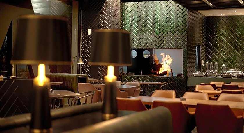 Awann Sewu Boutique Hotel & Suite