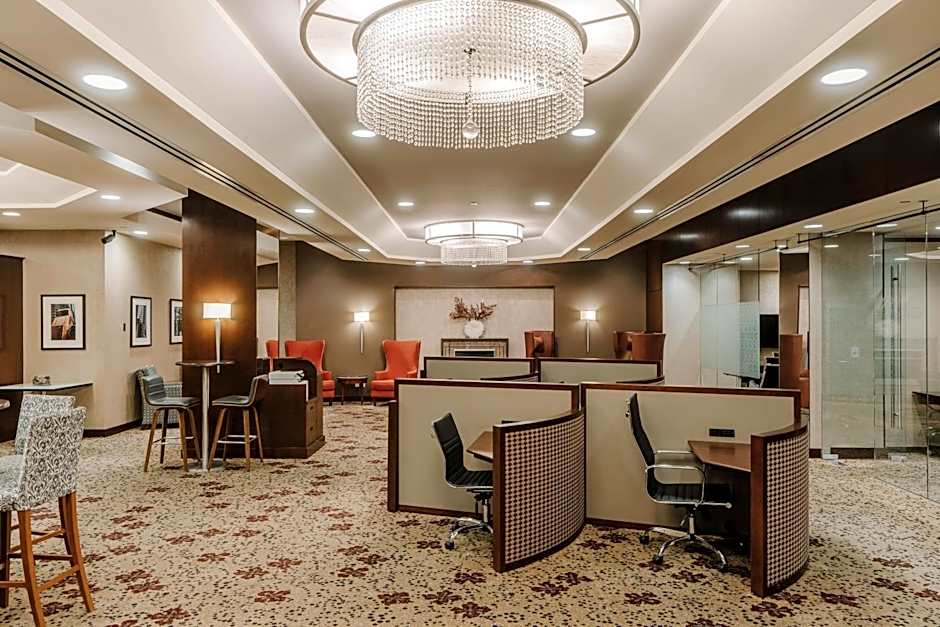 CLUB QUARTERS HOTEL, CENTRAL LOOP